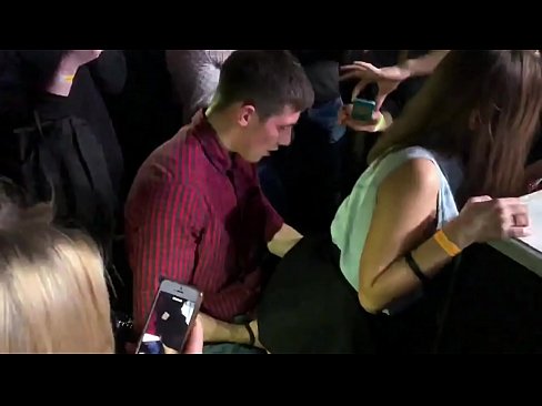 ❤️ Real sex in a Russian nightclub. 18-year-old Russian girl in the anus and vagina fucked in a nightclub ❤️ Quality sex at en-us.marketapp.top ﹏